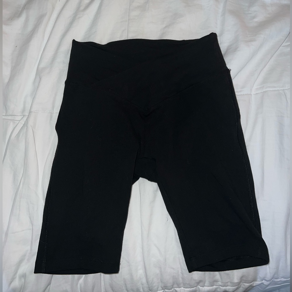 PINK XS high waisted crisscross bike shorts